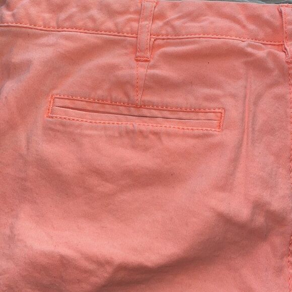 ✨ express coral twirl trouser shorts✨ - Picture 4 of 5